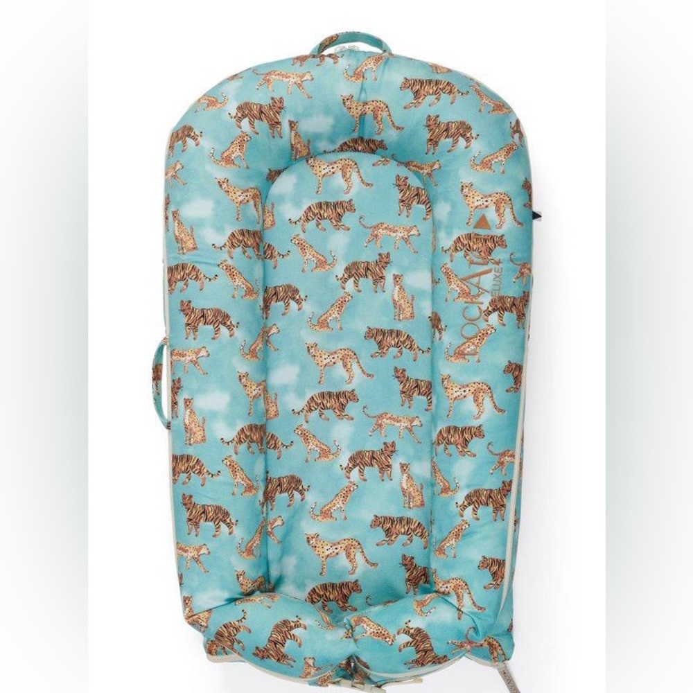 COPY - Dock a tot deluxe plus AND leopard witH blue cover